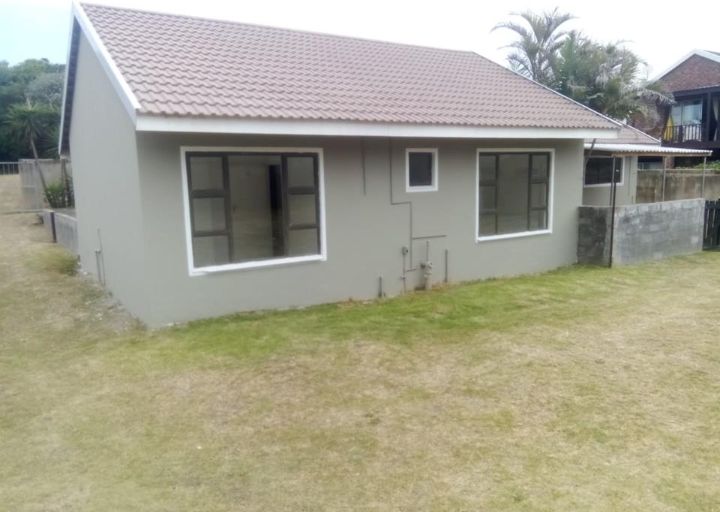 6 Bedroom Property for Sale in Kaysers Beach Eastern Cape